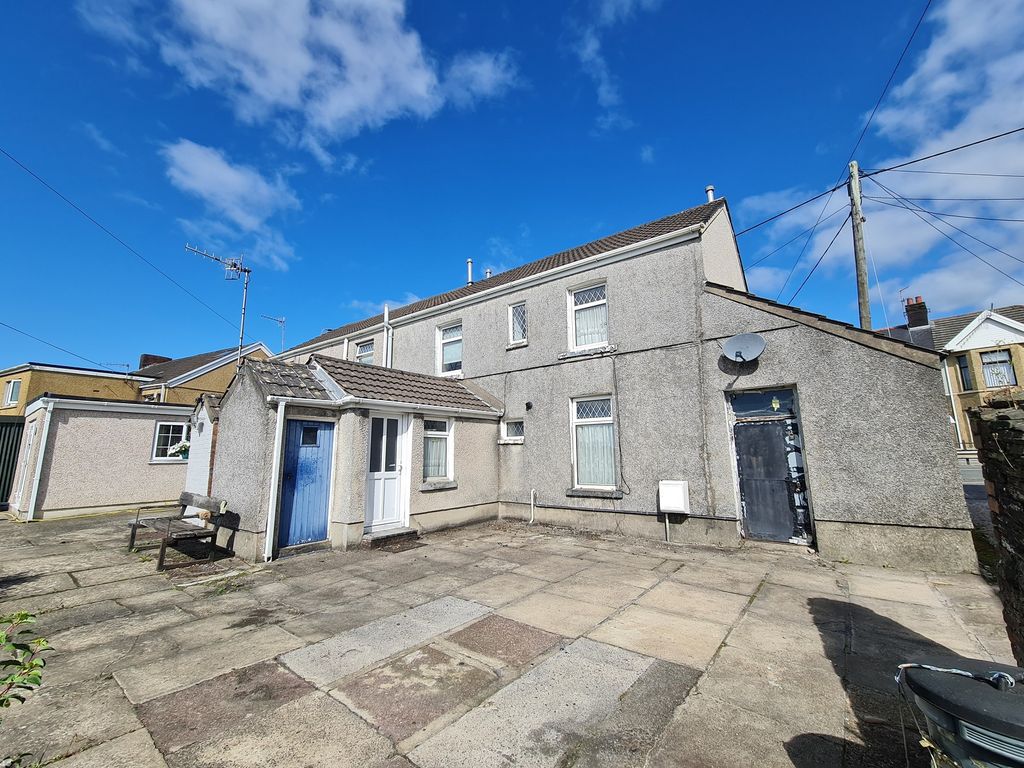 Property photo 3 of 20 Not Specified