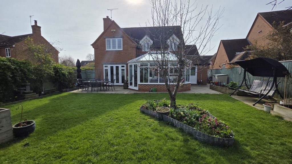 Property photo 2 of 38