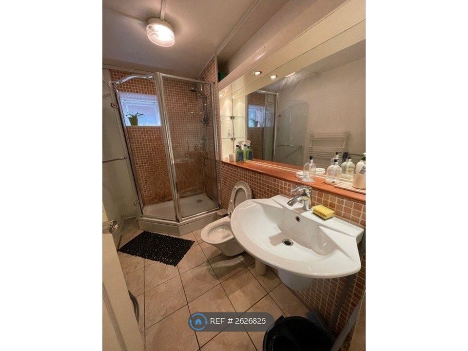 Property photo 3 of 8 Bathroom (This Has Since Been Refurbished)