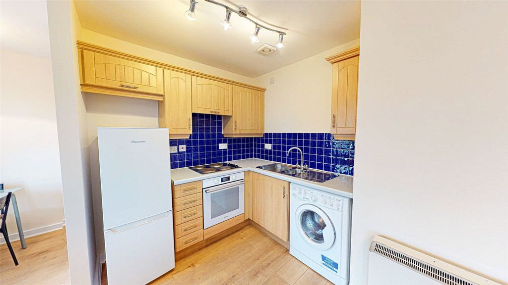 Property photo 3 of 7 Picture No. 07