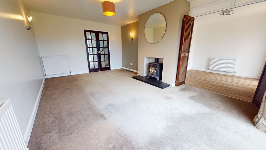 Property photo 3 of 11 Living Area