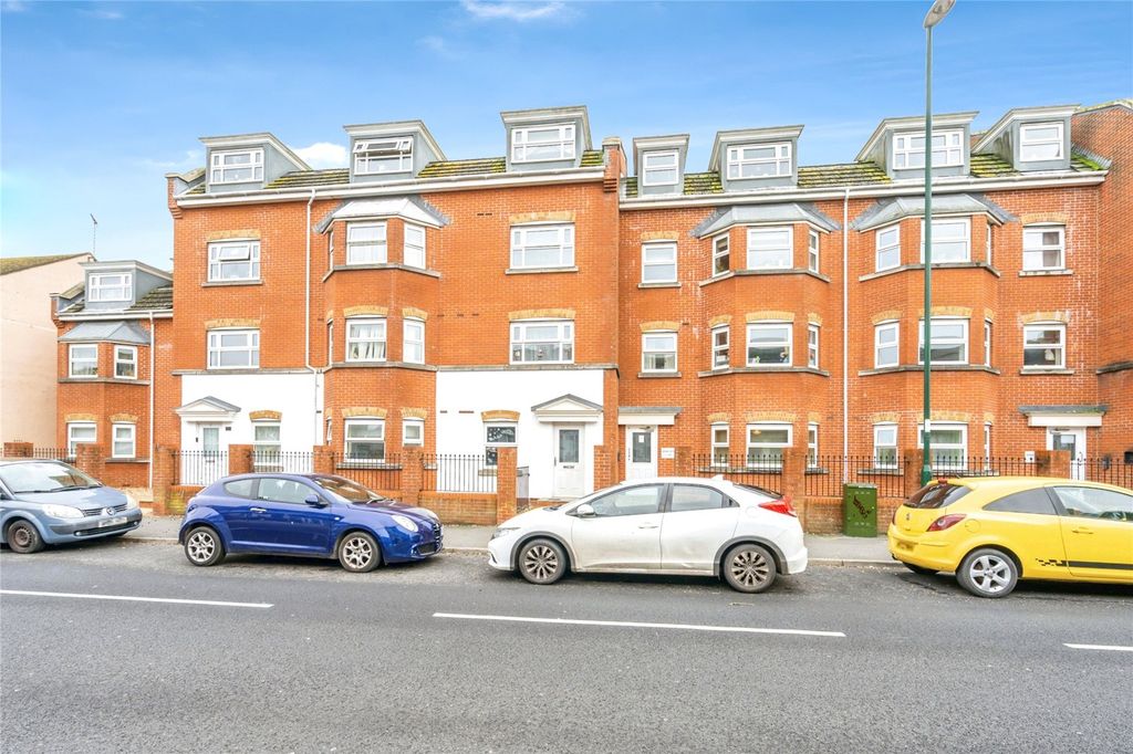 Property photo 1 of 8 Picture No. 12