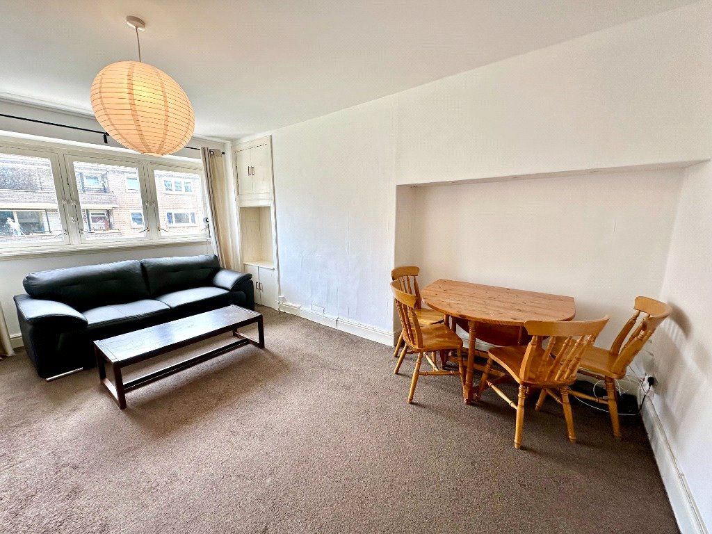 Property photo 2 of 16 Picture No. 17