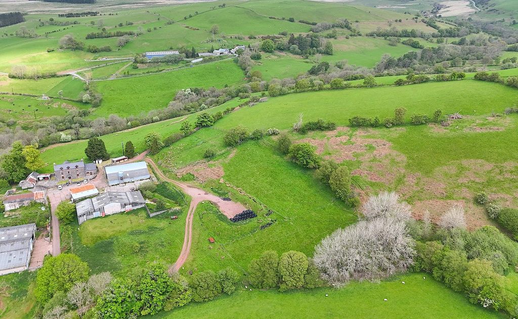 Property photo 2 of 35 Not Specified