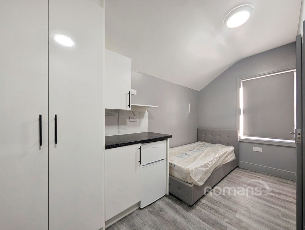 Property photo 1 of 5 Pbox-Img.Jpg