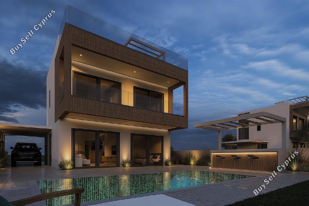 Property photo 1 of 11