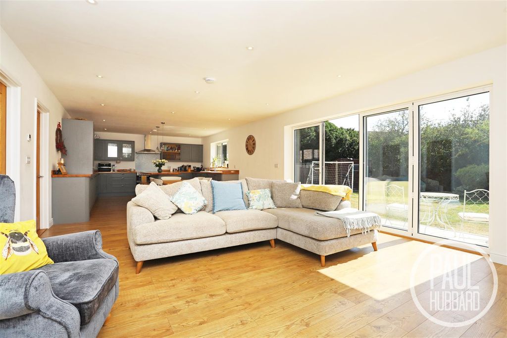 Property photo 3 of 23 Img_6821.Jpg