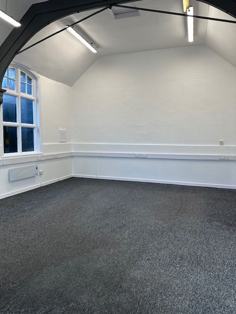 Property photo 2 of 7