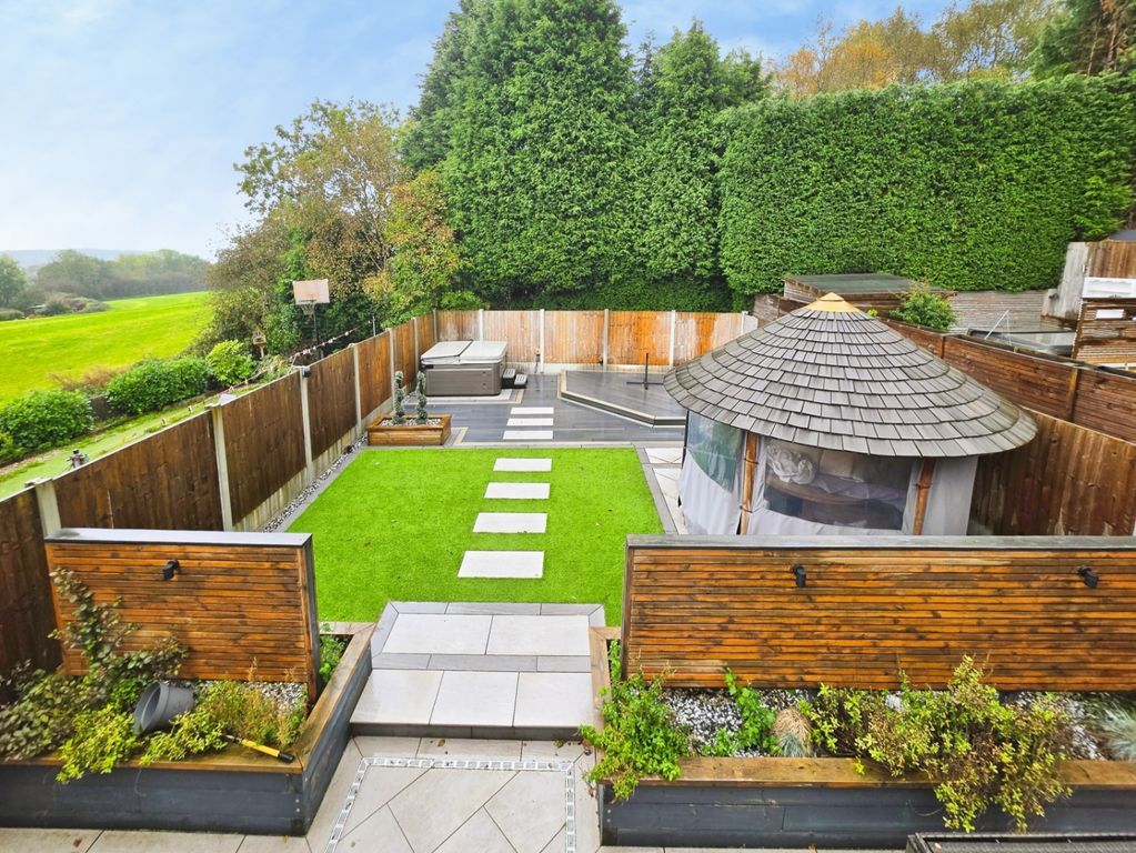 Property photo 2 of 36 Pbox-Img.Jpg