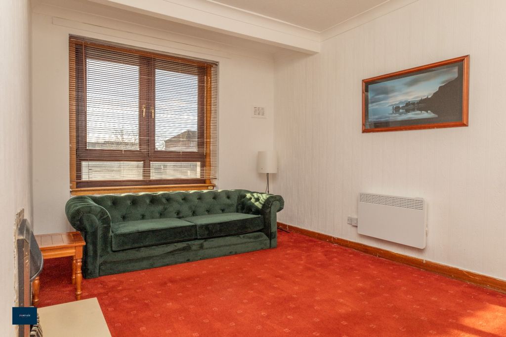 Property photo 3 of 10 Photo 3