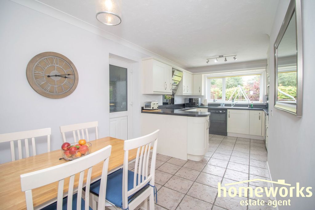 Additional image 7 of 4 bed detached house for saleGreenfields Road, Dereham NR20