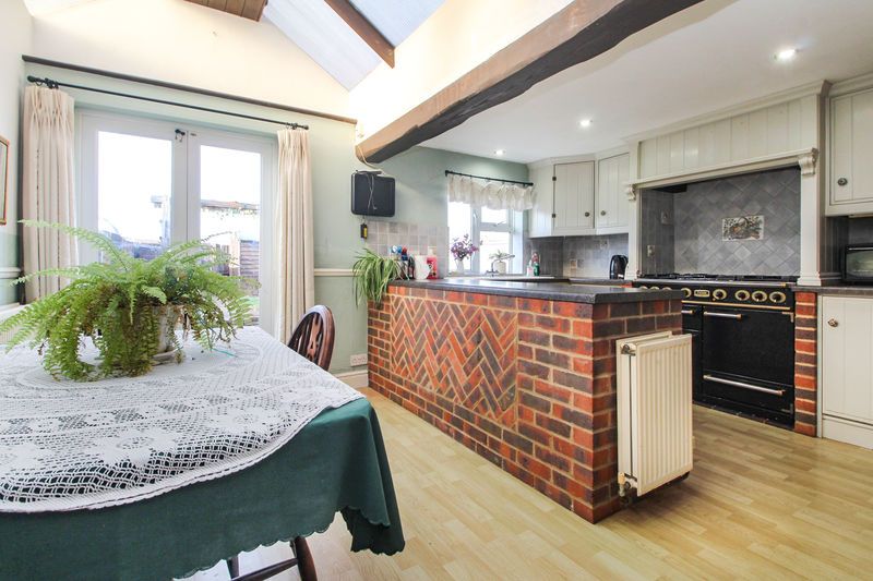 Property photo 3 of 15 Kitchen/Diner