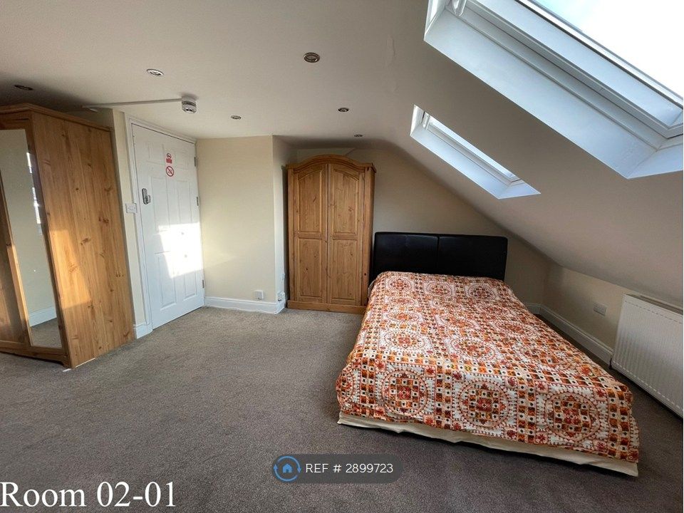Property photo 3 of 9