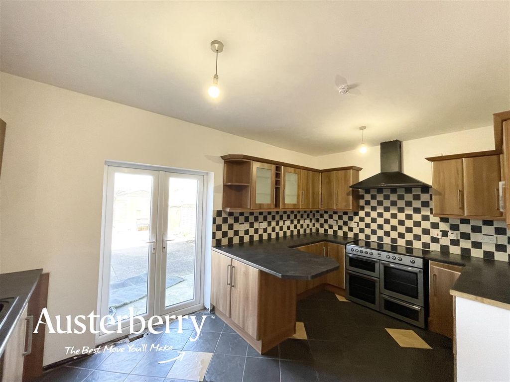 Property photo 3 of 11 Img_6133 2.Jpg