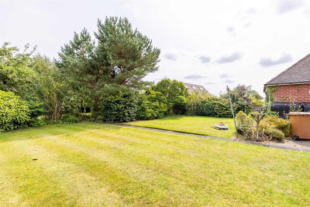 Property photo 3 of 20 Ridgeway-18.Jpg