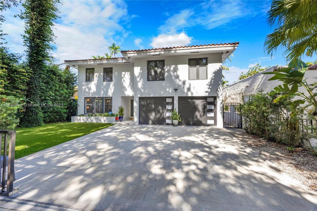 Property photo 1 of 36