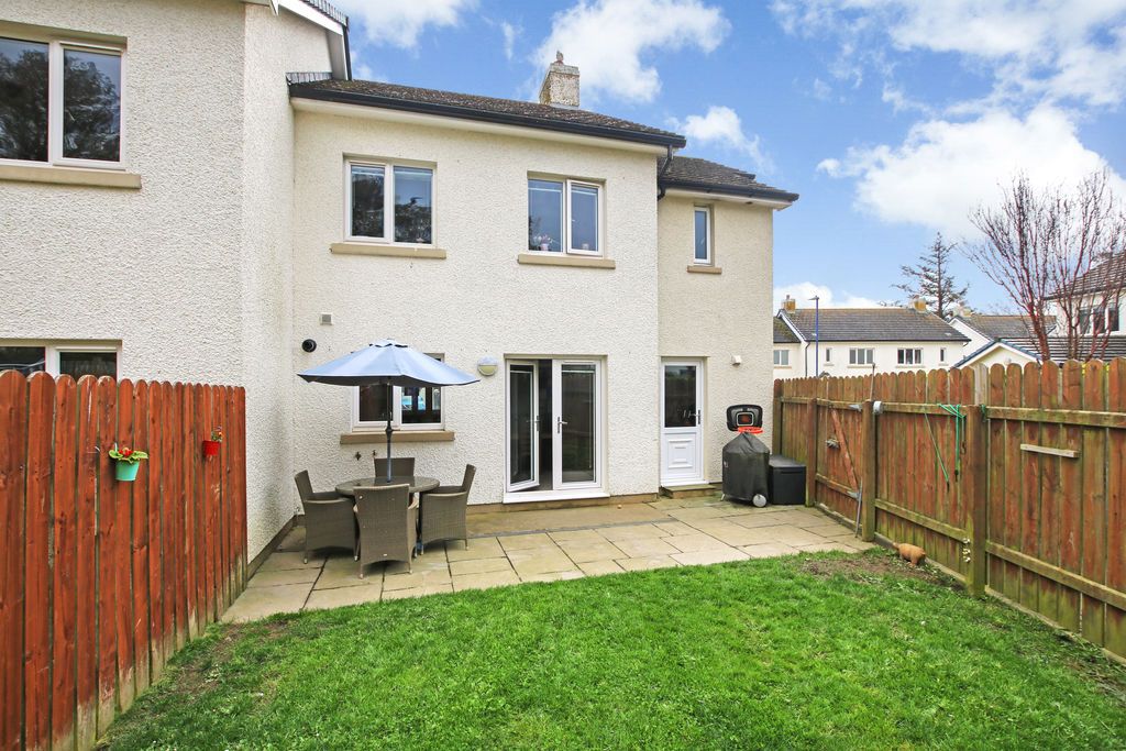 Property photo 2 of 31 Photo 28