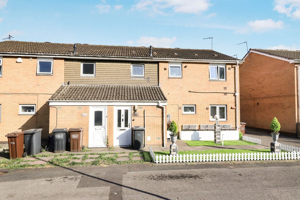 Property photo 1 of 11
