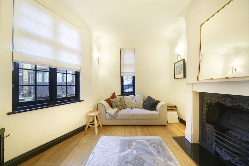 Property photo 3 of 15 Picture No. 23