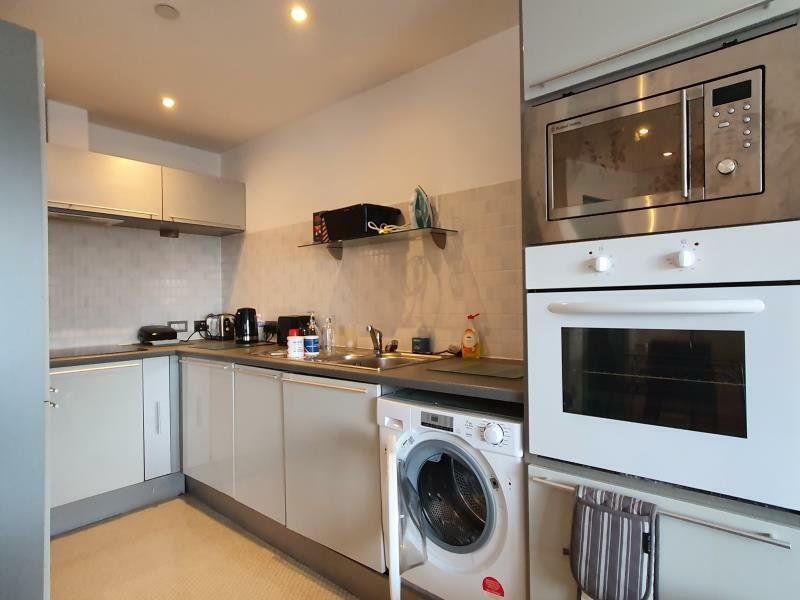 Property photo 3 of 8 Picture No. 04