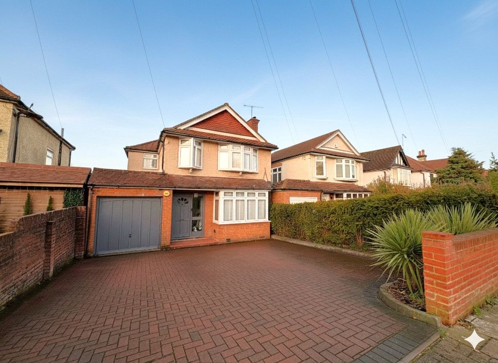 Property photo 1 of 16 Picture No. 21