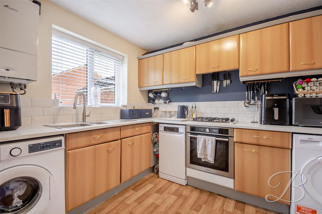 Property photo 2 of 33 Ccltd-20.Jpg