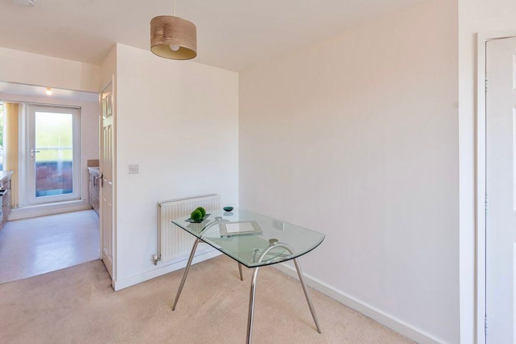 Property photo 3 of 10 Image00007.Jpeg