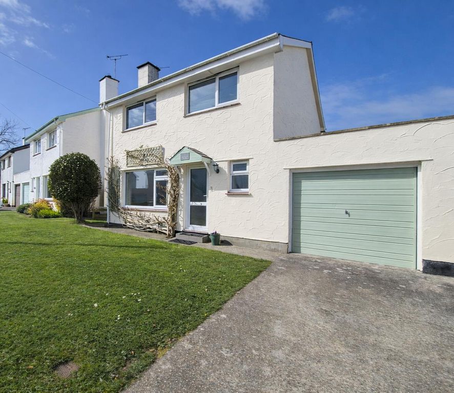 Property photo 1 of 28 23.Png