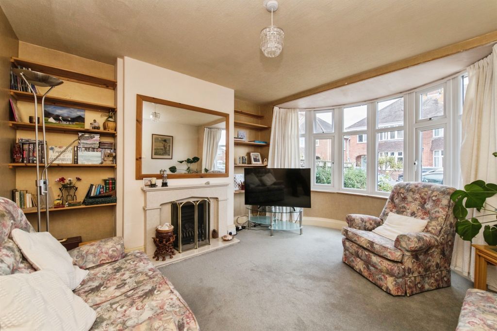 Property photo 2 of 13