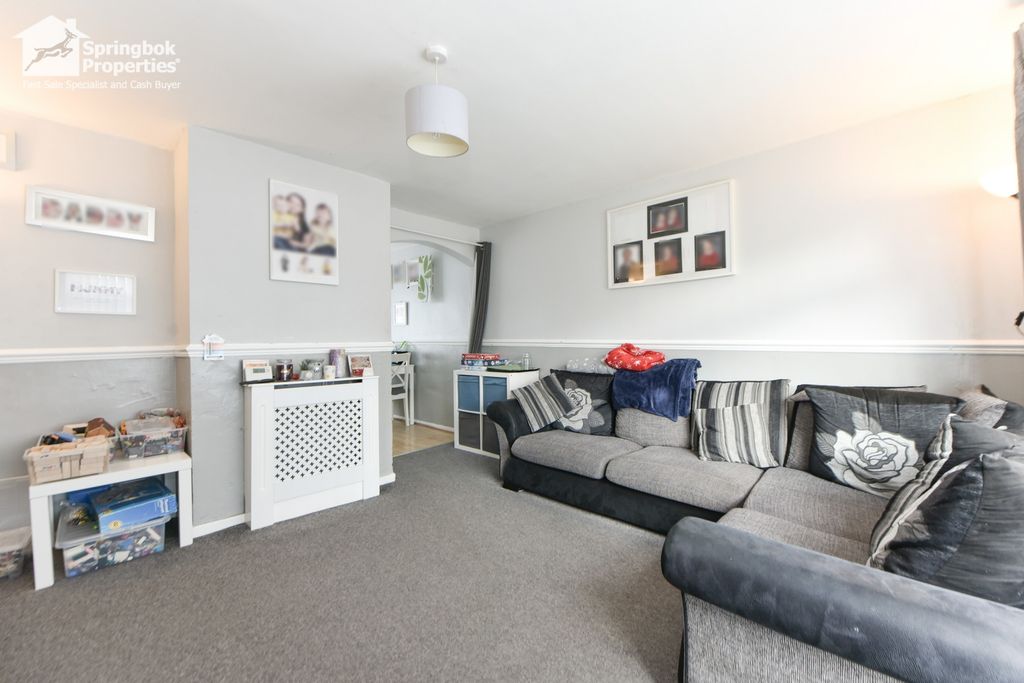 Property photo 2 of 13 Image 2