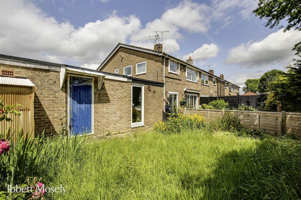 Property photo 3 of 8 14.Jpg