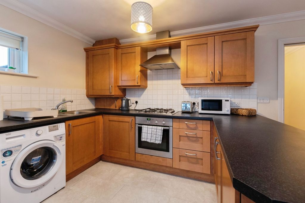 Property photo 3 of 14 Pbox-Img.Jpg