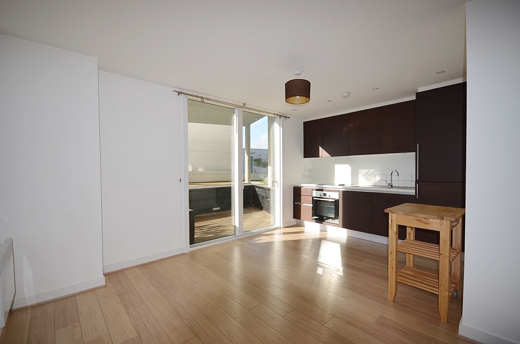 Property photo 2 of 6 Kitchen Area