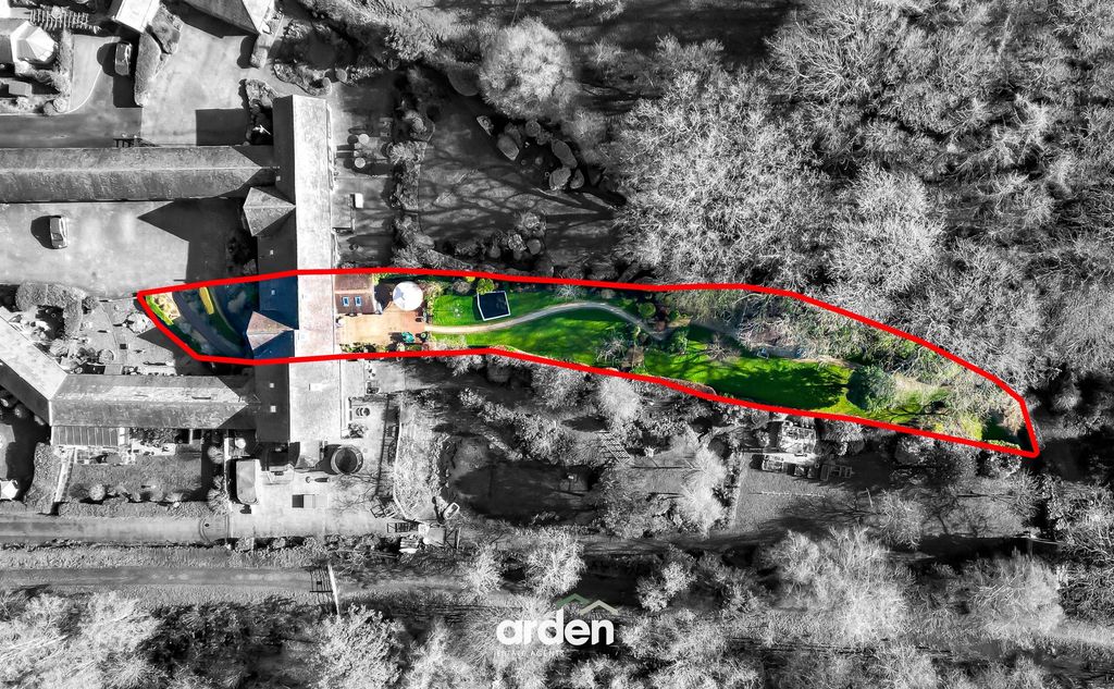 Property photo 3 of 24