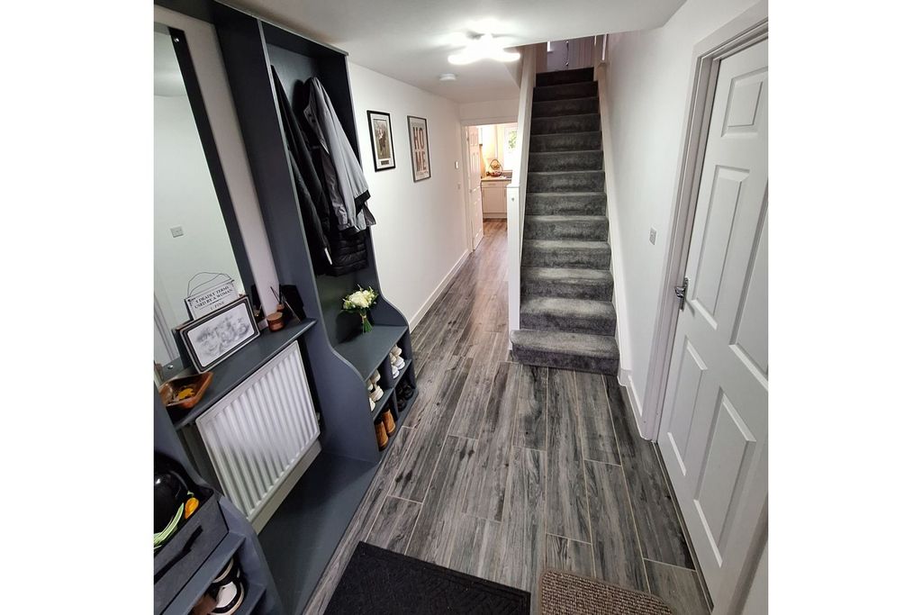 Property photo 2 of 49 Entrance Hallway