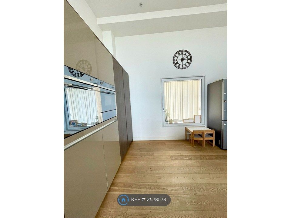 Property photo 3 of 27 Dining Area