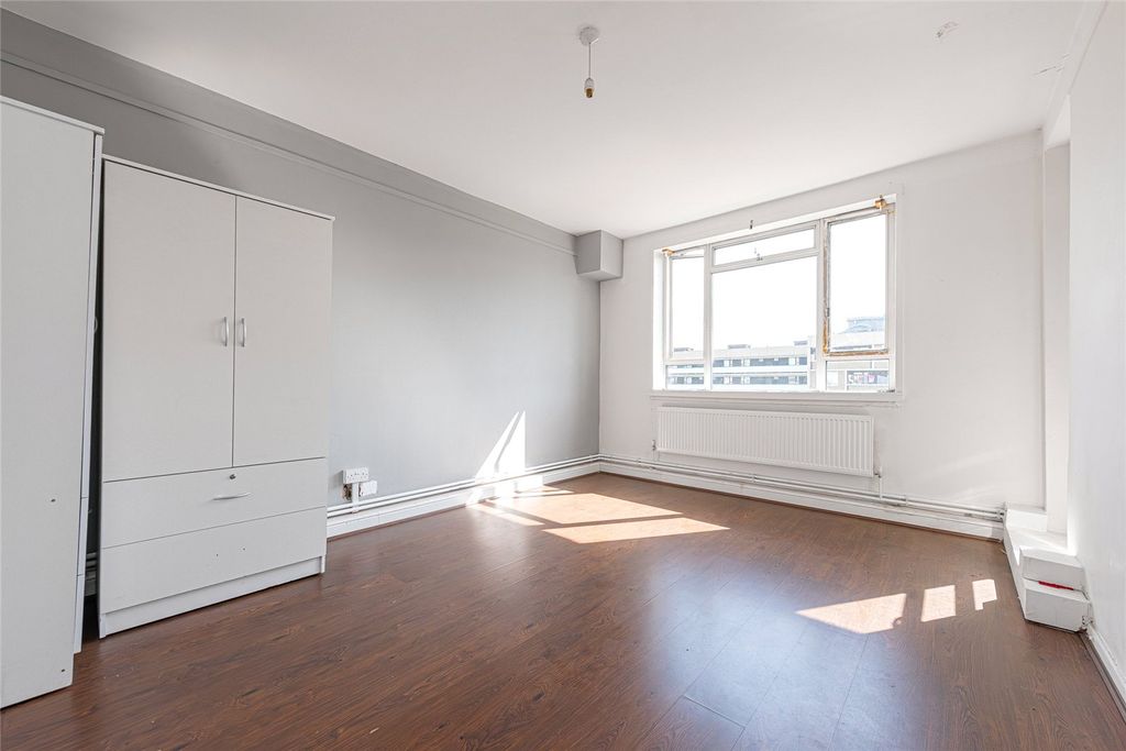 Property photo 2 of 13 Picture No. 05