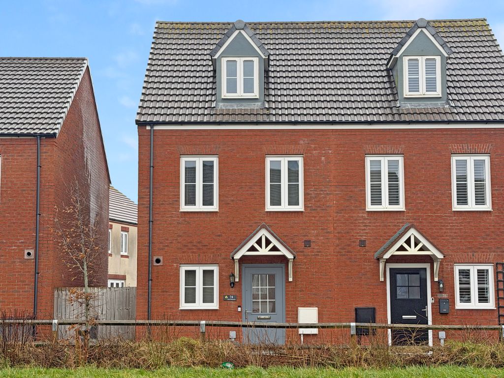 Property photo 1 of 31