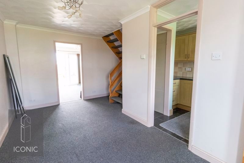 Property photo 3 of 13 Photo 12