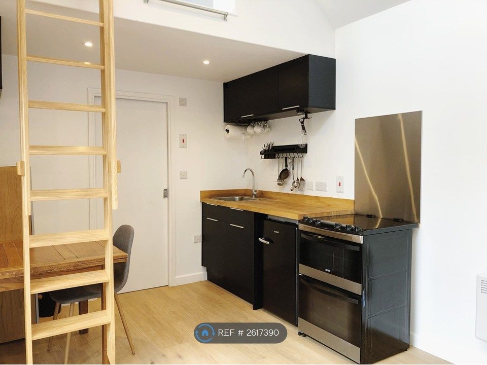Property photo 1 of 16 Living &amp; Kitchen