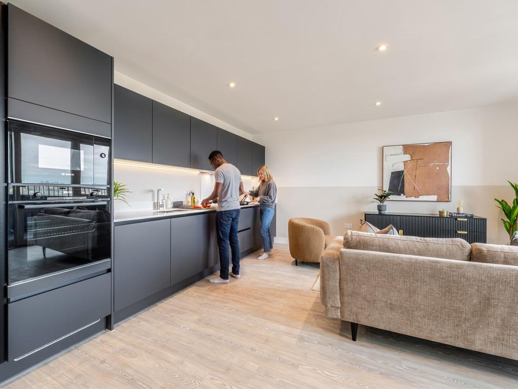 Property photo 1 of 11 The Liberty, Number 640