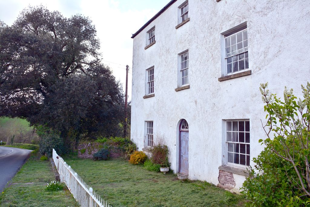 Property photo 3 of 22