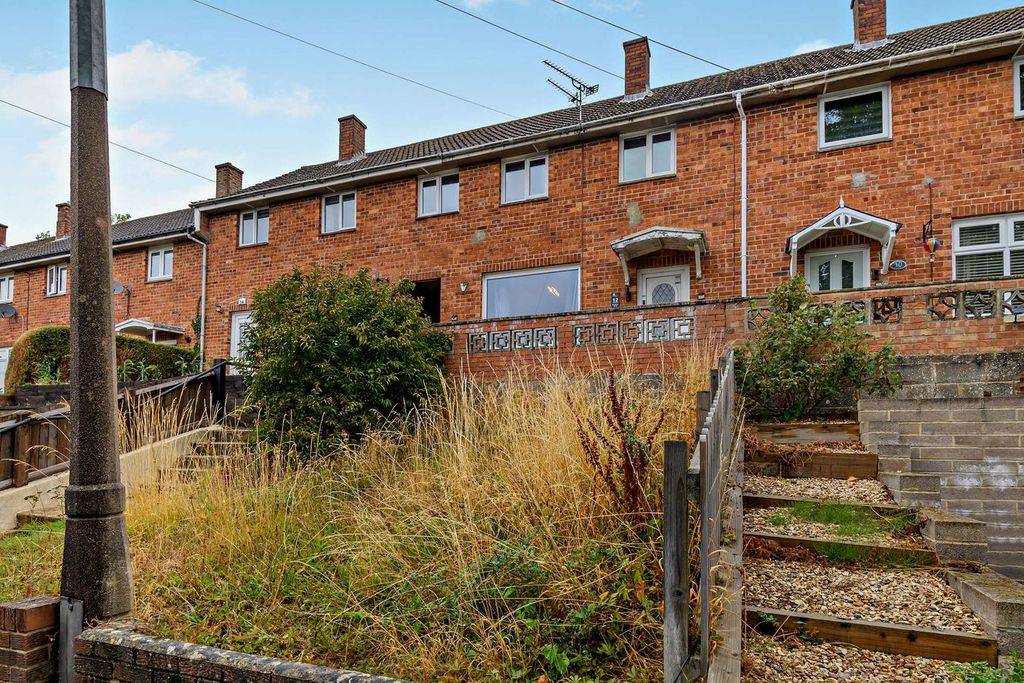 Property photo 1 of 19