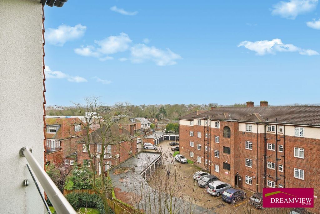 Property photo 2 of 15 Gallery