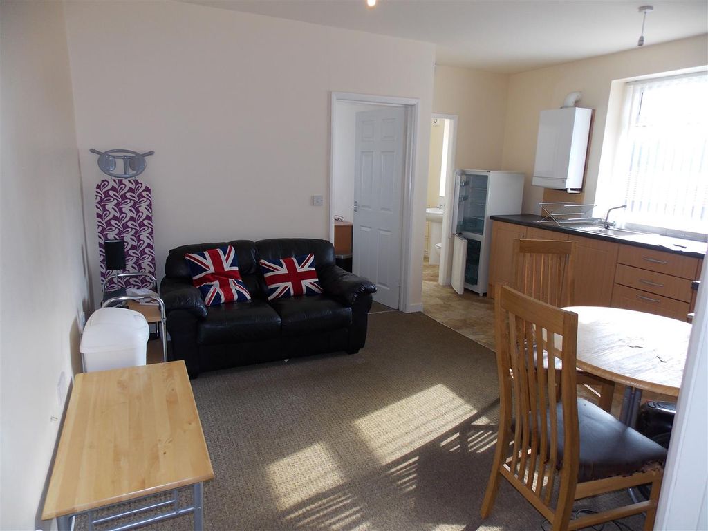 Property photo 2 of 8 Dscn0083.Jpg