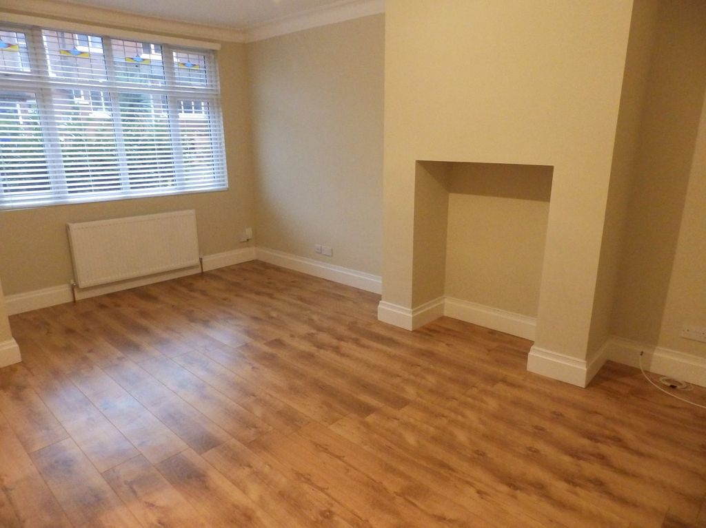 Property photo 2 of 7 Picture No. 17