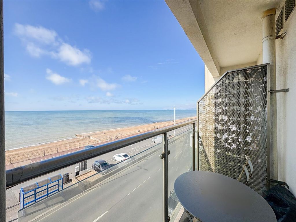 Property photo 2 of 15 Balcony