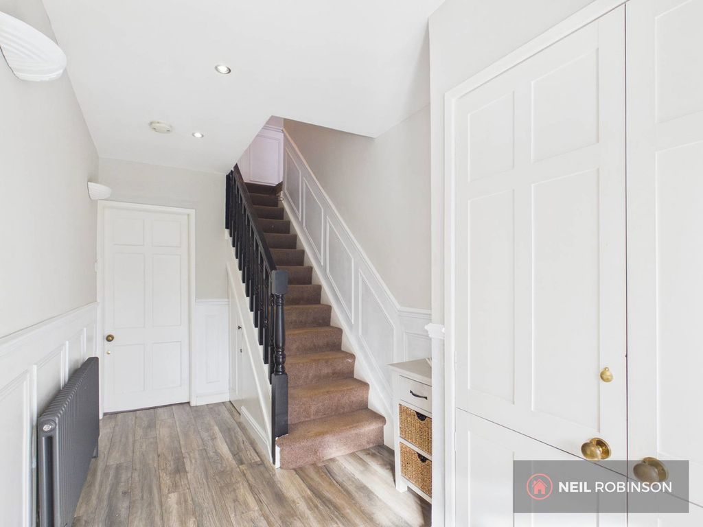 Property photo 2 of 45