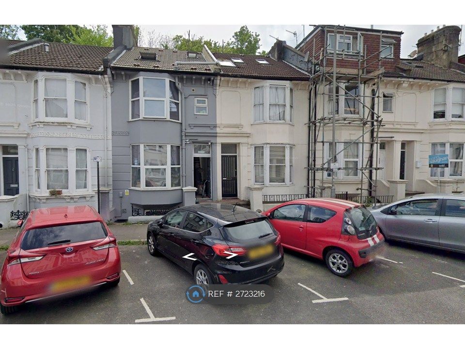 Property photo 1 of 7