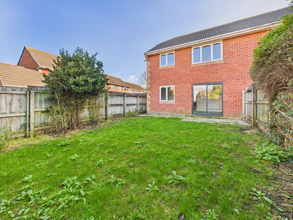 Property photo 3 of 13